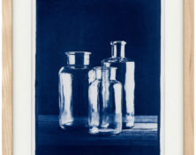 Glasflaschen Stilleben - Fine Art Print - Cyanotypie von Thilo Nass